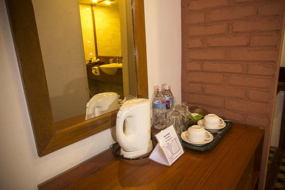 Raza Gyo Hotel Bagan Ngoại thất bức ảnh