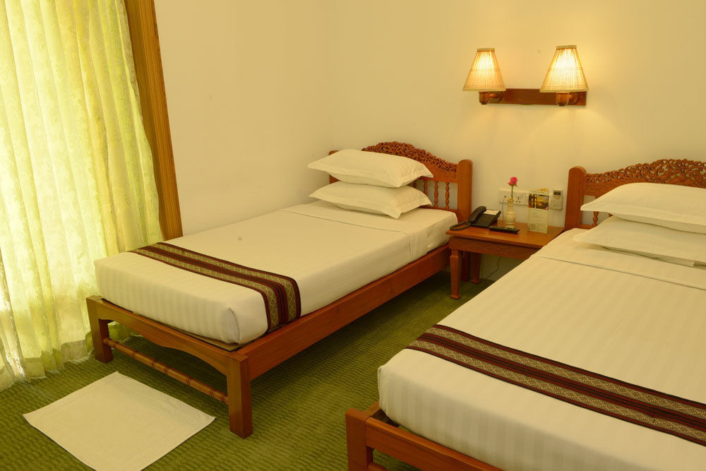 Raza Gyo Hotel Bagan Ngoại thất bức ảnh