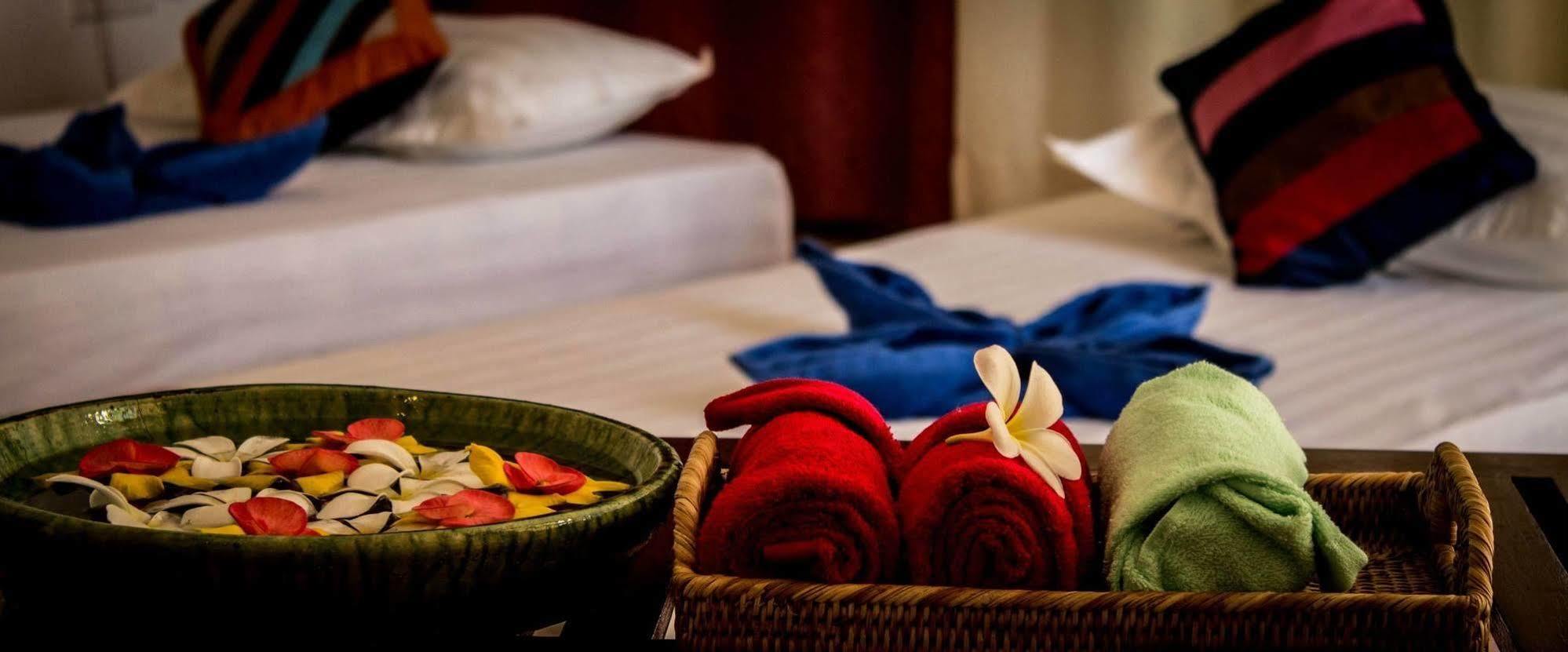 Raza Gyo Hotel Bagan Ngoại thất bức ảnh