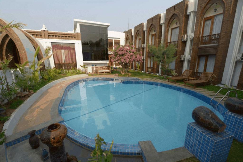 Raza Gyo Hotel Bagan Ngoại thất bức ảnh